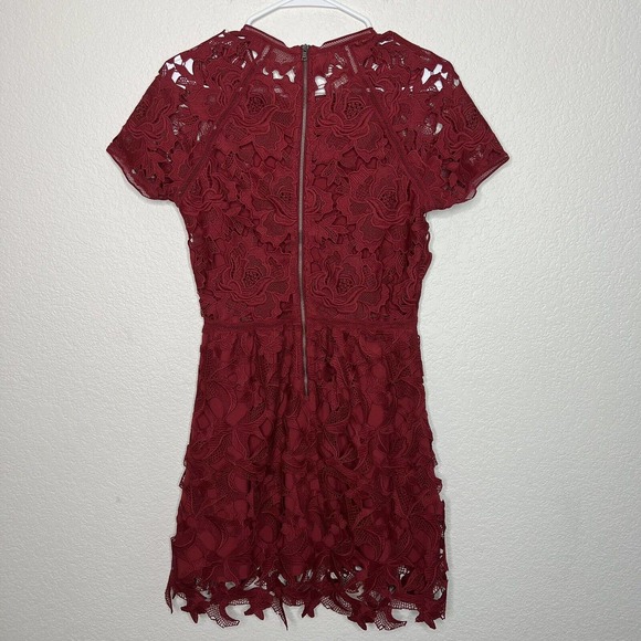 Saylor Cranberry Red Crochet Lace Fit Flare Valencia Dress Small Cocktail ad17 - Picture 6 of 8